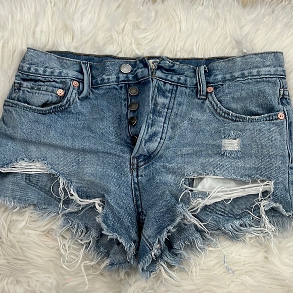 Freepeople jean shorts. Great condition and very cute. Fits an x-small. - Picture 1 of 3